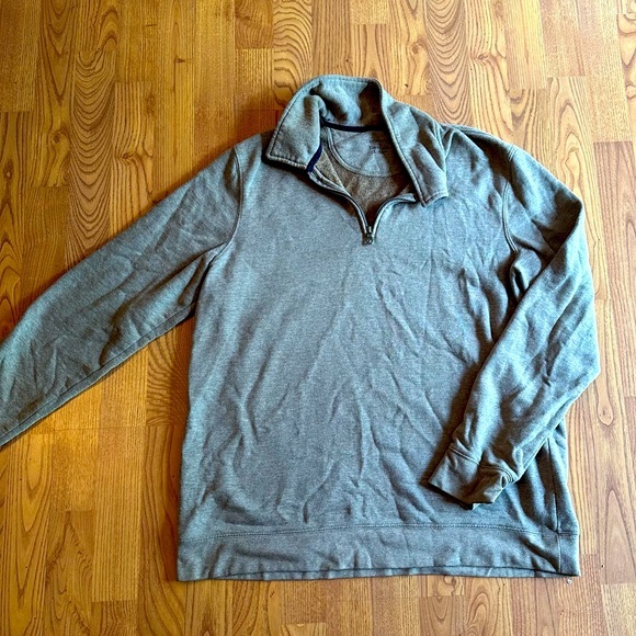 Croft & Barrow Sweatshirt - Picture 3 of 5